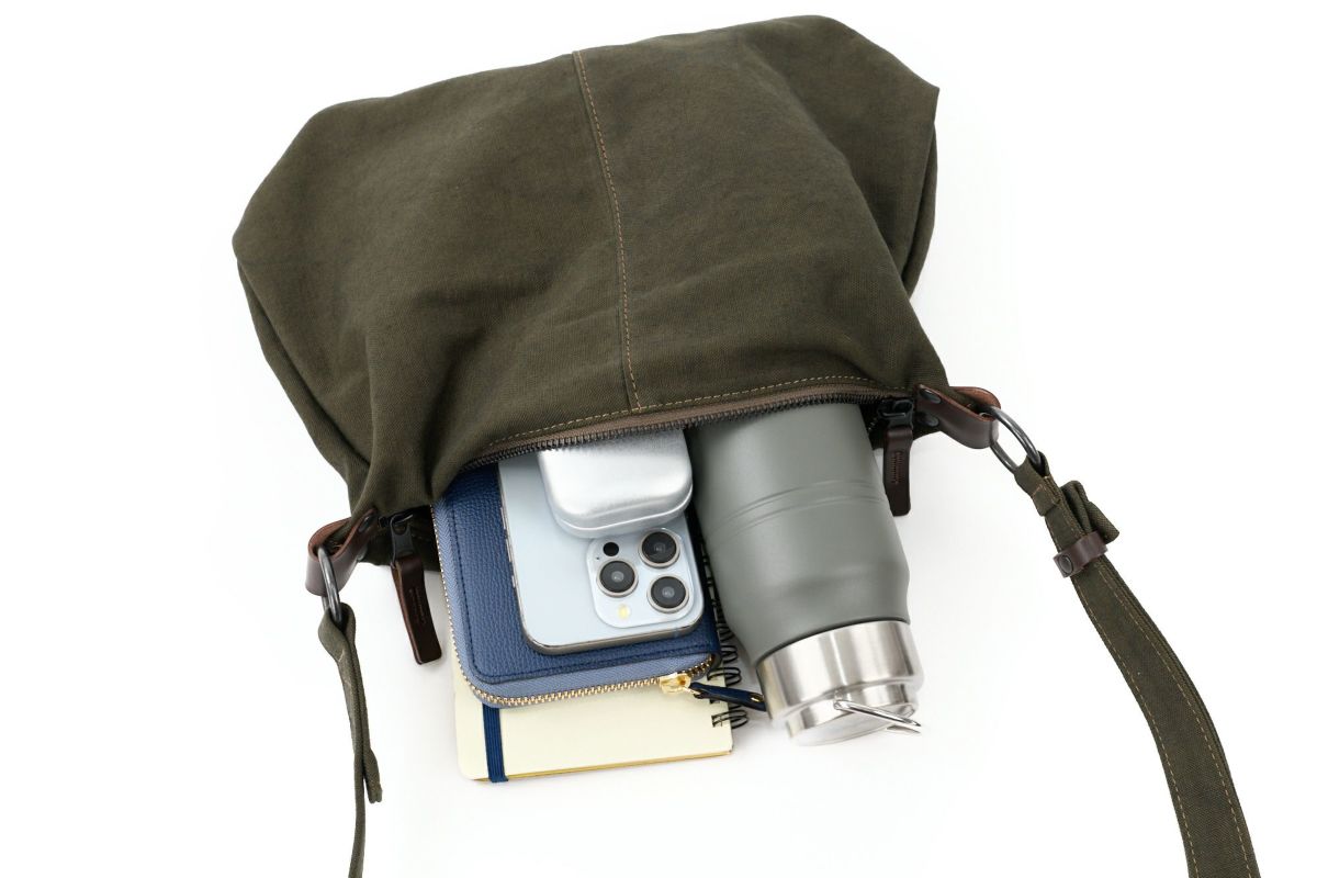 BAGGY PORT バギーポート 黒さび染め帆布 ショルダーバッグ GRN-9604