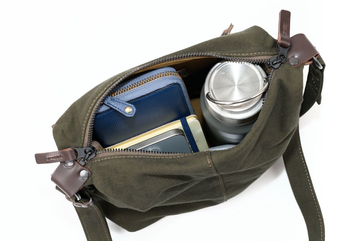 BAGGY PORT バギーポート 黒さび染め帆布 ショルダーバッグ GRN-9604