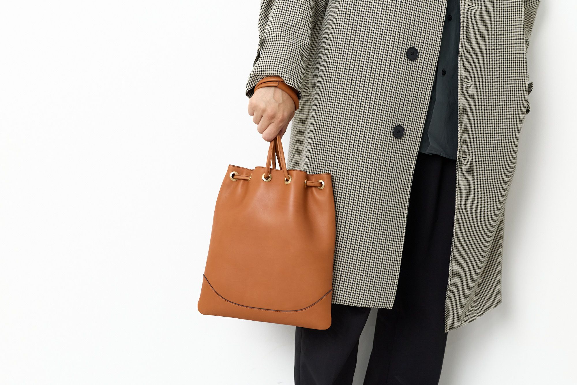 PELLE MORBIDA ペッレモルビダ FIRENZE フィレンツェ 巾着バッグ PMO-MB080FI