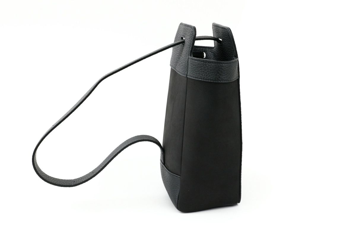 ACATE アカーテ NUOVO ノーヴォ ワンハンドルバッグ ヌバック ACT-NUOVO-SH/NU