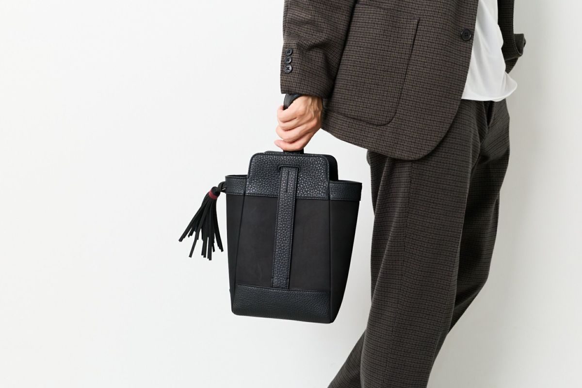 ACATE アカーテ NUOVO ノーヴォ ワンハンドルバッグ ヌバック ACT-NUOVO-SH/NU