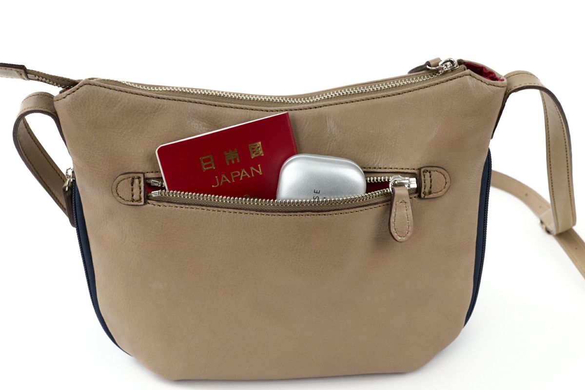 ALBERO アルベロ SOFFIETTO ソフィエット ショルダーバッグ 3881