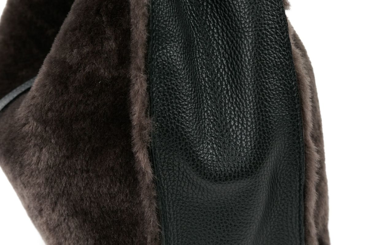 VIOLAd'ORO ヴィオラドーロ ELMO エルモ トートバッグ エコファー Wフェイスムートン V-8969