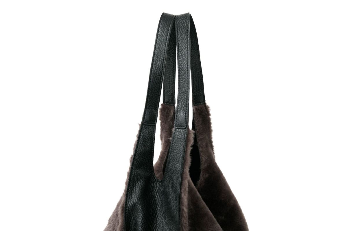 VIOLAd'ORO ヴィオラドーロ ELMO エルモ トートバッグ エコファー Wフェイスムートン V-8969