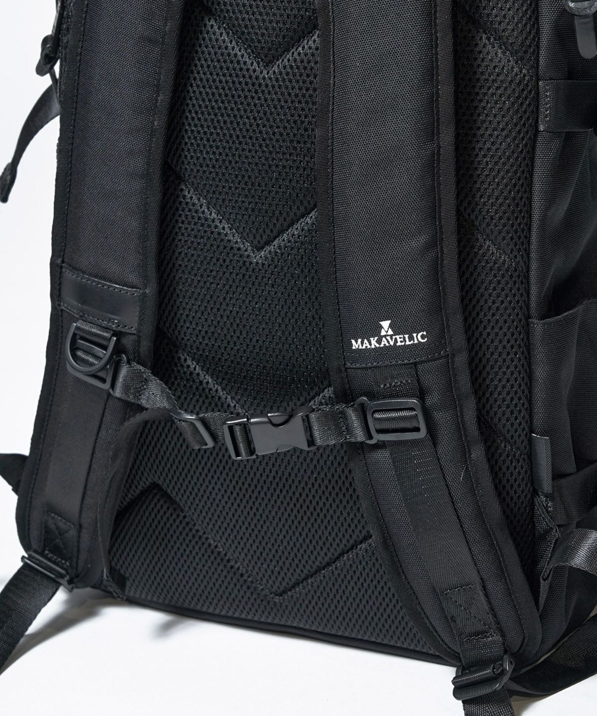 MAKAVELIC マキャベリック CHASE RECTANGLE DAYPACK 3106-10121