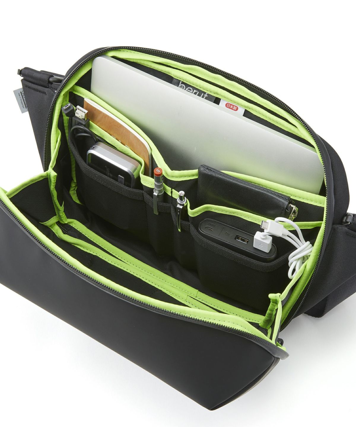 beruf baggage ベルーフ バゲージ URBAN EXPLORER 6.0 スリングパック brf-GR21-DR