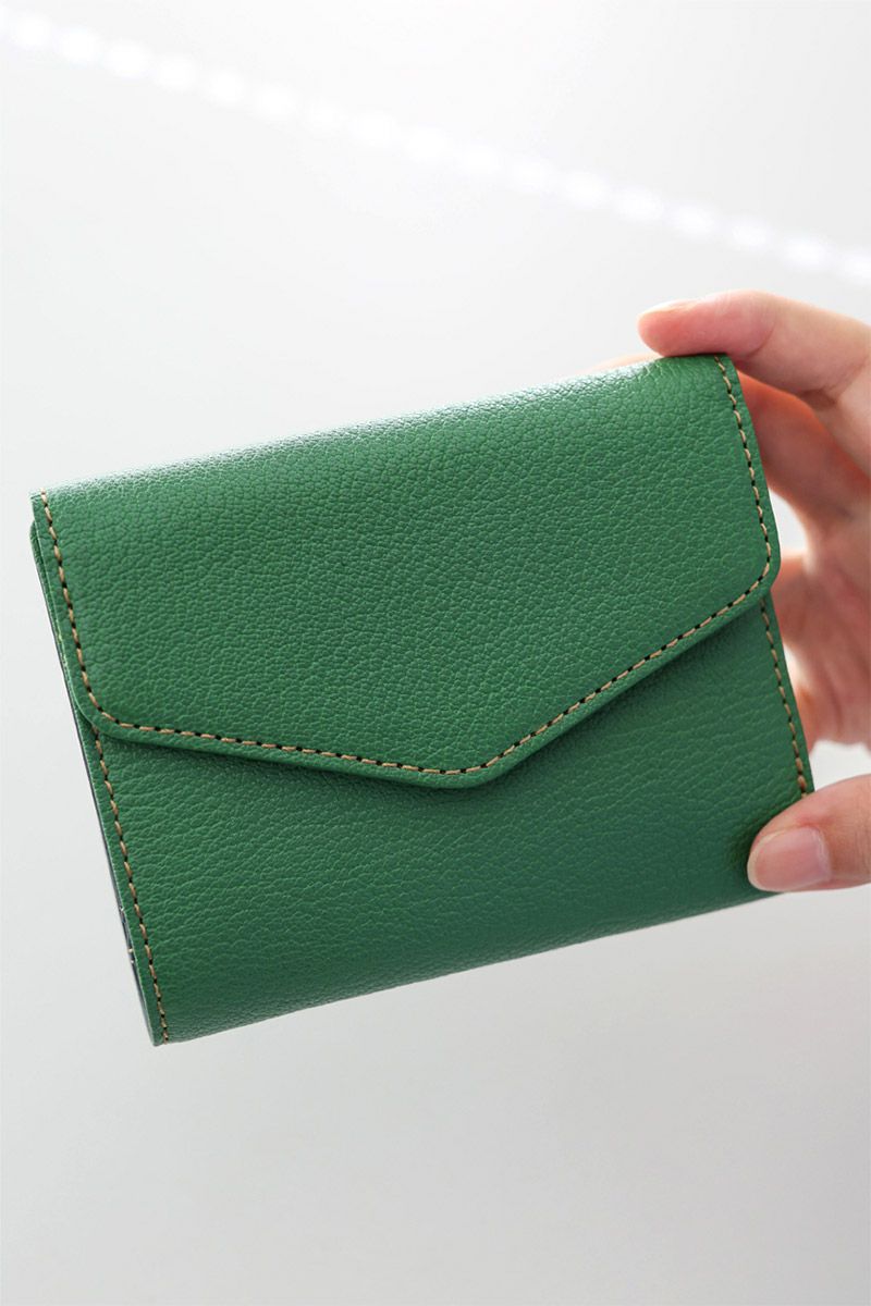 ALBERO アルベロ Capretta カプレッタ 小銭入れ付き二つ折り財布 8601