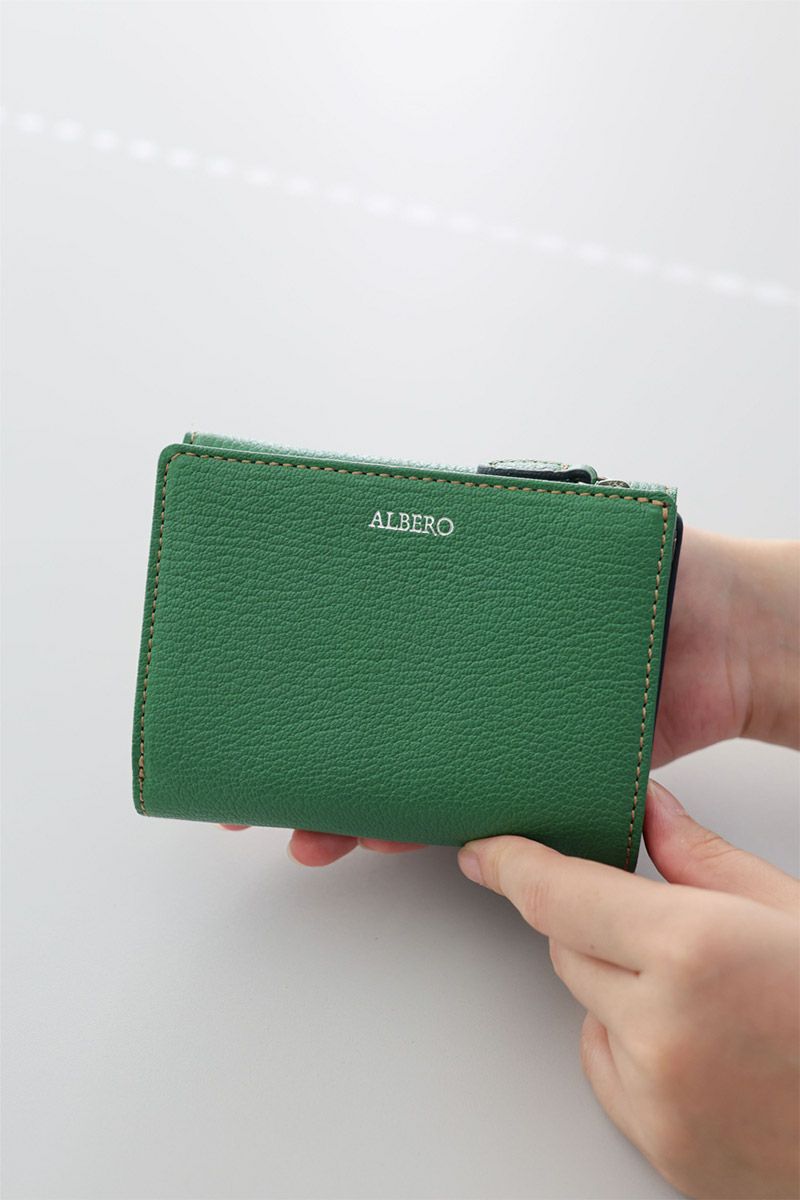 ALBERO アルベロ Capretta カプレッタ 小銭入れ付き二つ折り財布 8601