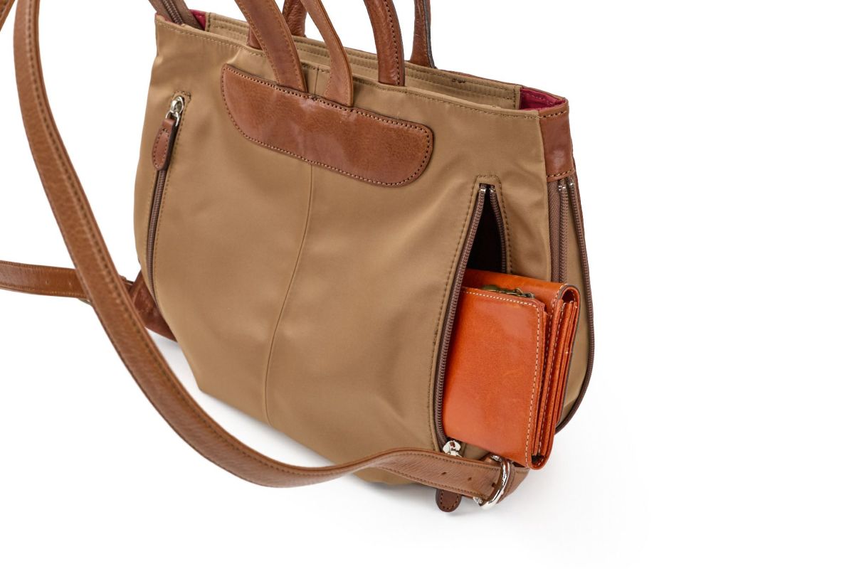 ALBERO アルベロ SOFFIETTO ソフィエット 2WAYリュック 3882