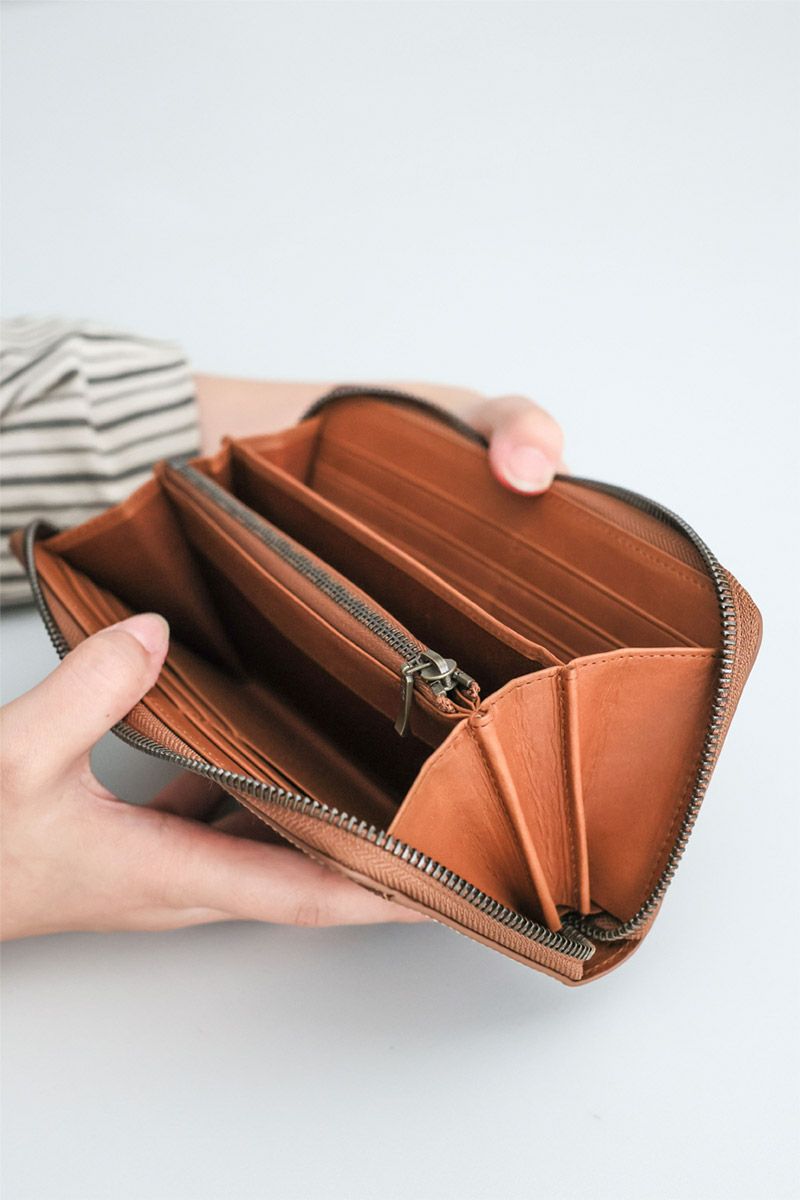 genten ゲンテン Rilassato リラサート 小銭入れ付き長財布（ラウンドファスナー式 ） 44800