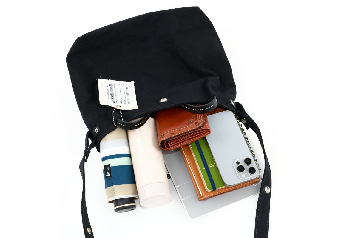 BAGGY'S ANNEX バギーズアネックス 18ozアーミーダックバイオ 2WAYトートバッグ LGRN-6000