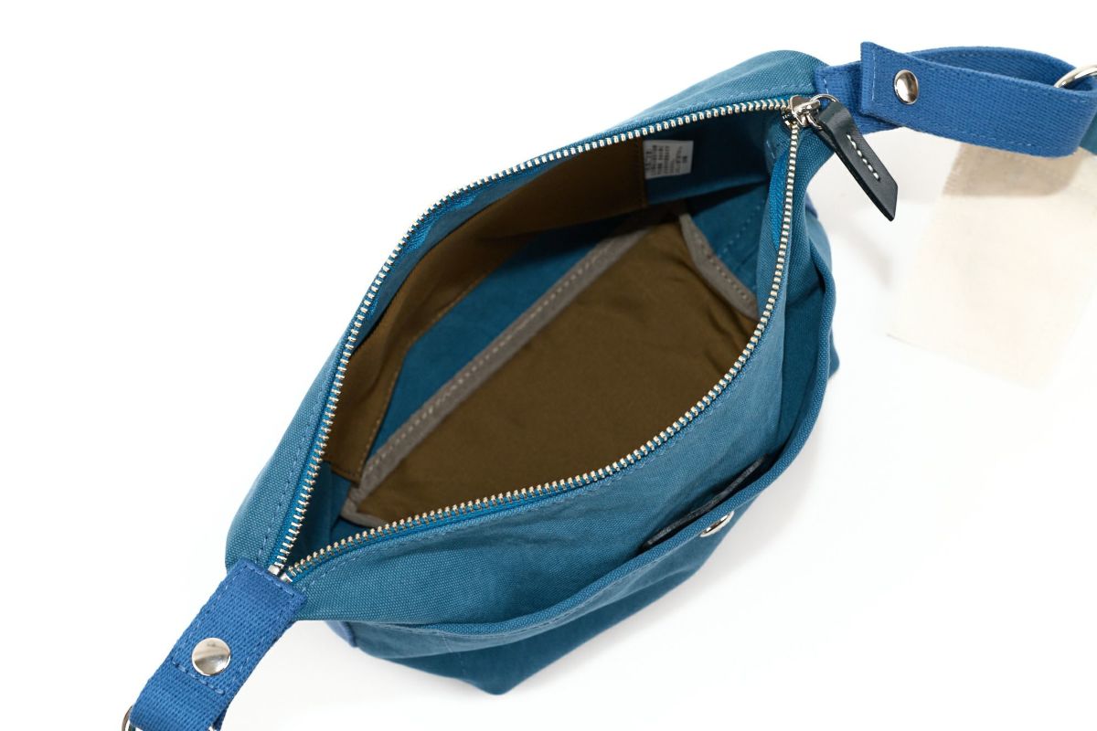 BAGGY'S ANNEX バギーズアネックス 18ozアーミーダックバイオ 2WAYショルダーバッグ LGRN-6001