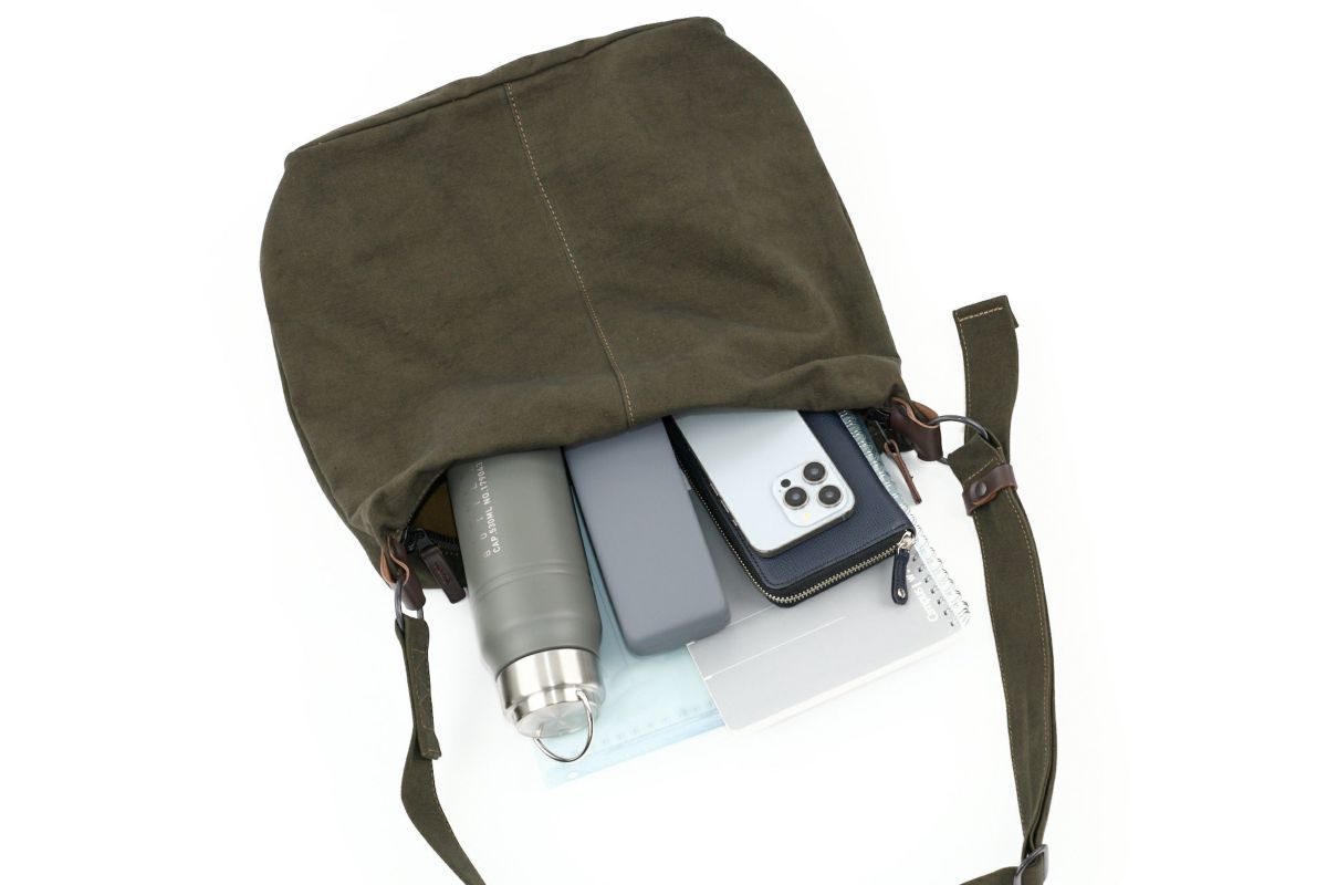 BAGGY PORT バギーポート 黒さび染め帆布 ショルダーバッグ GRN-9605