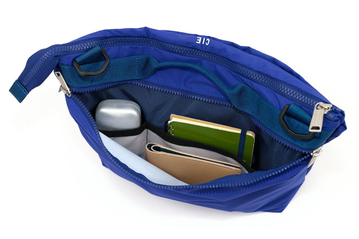 CIE シー TENDER ショルダー L 042502