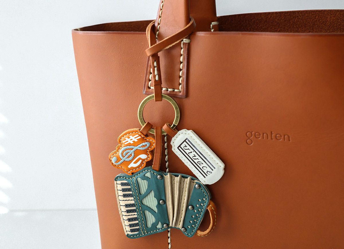 genten ゲンテン WAKU WAKU Charm ワクワクチャーム アコーディオン 40866