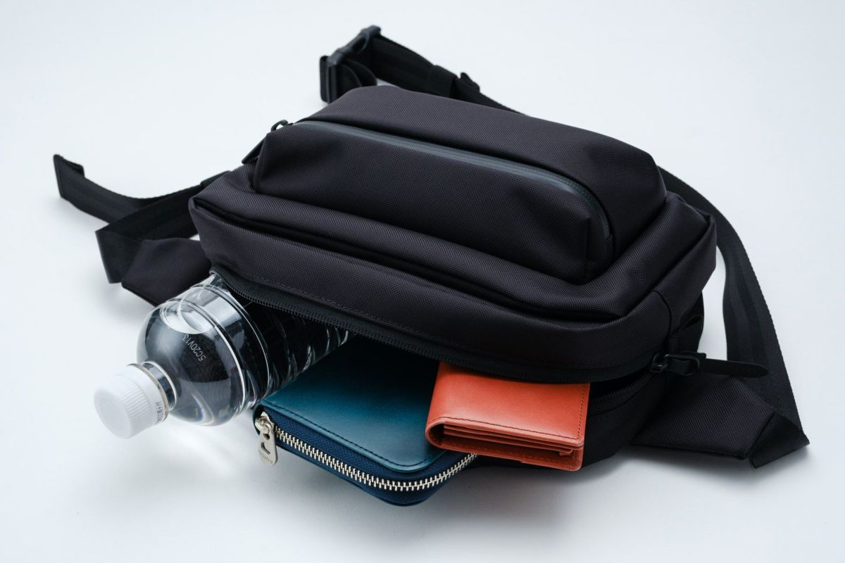 ANINSANE アンインセイン ボディバッグミニAN-B07