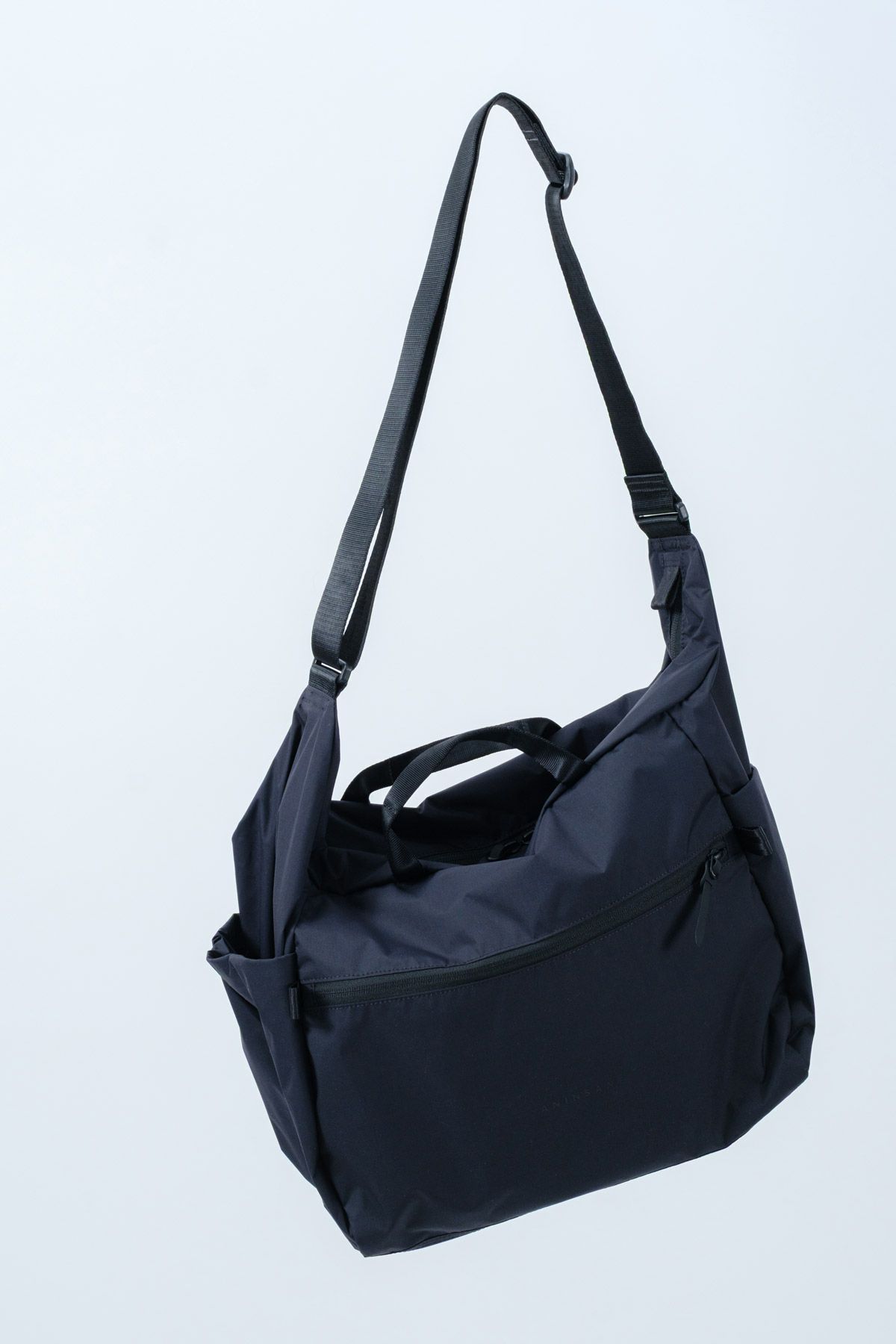 ANINSANE アンインセイン パッカブル ダッフルショルダーバッグ AN-P03