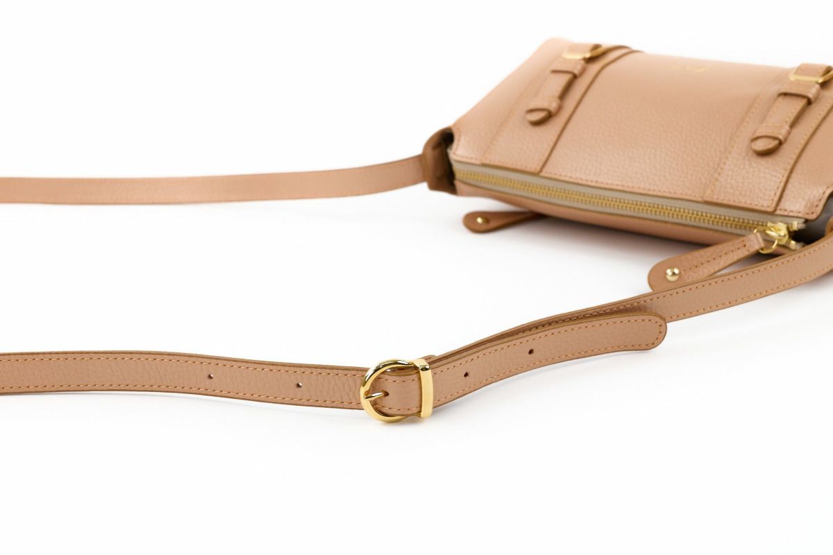 Dakota ダコタ キューブ Limited Edition ショルダーバッグ 1034900