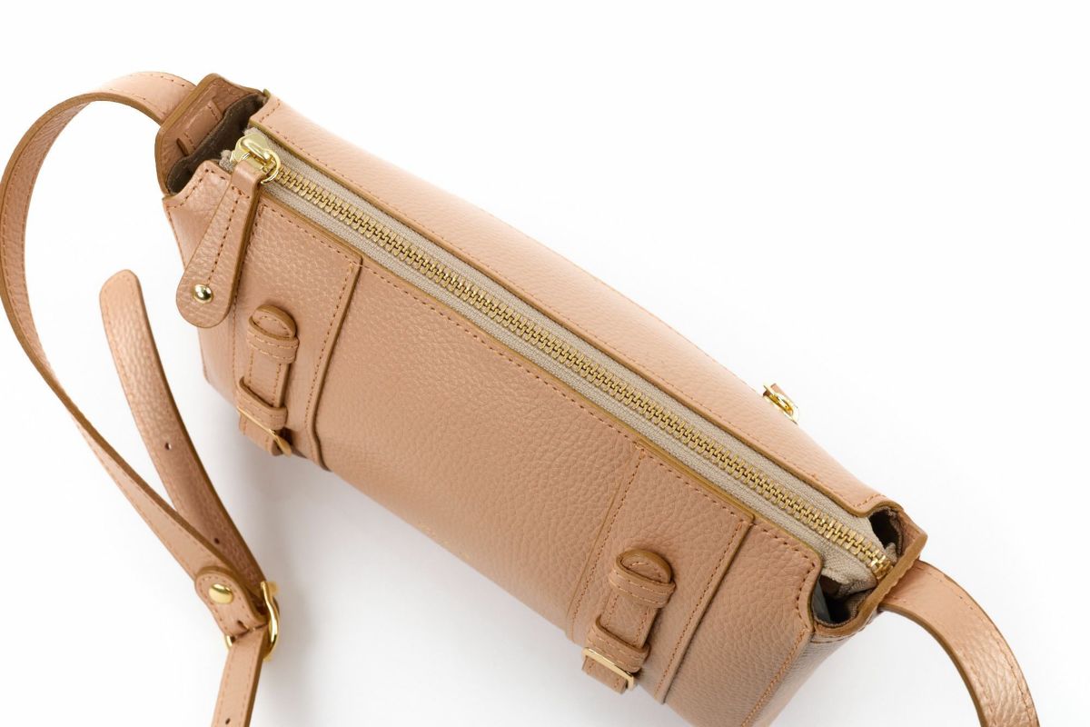 Dakota ダコタ キューブ Limited Edition ショルダーバッグ 1034900