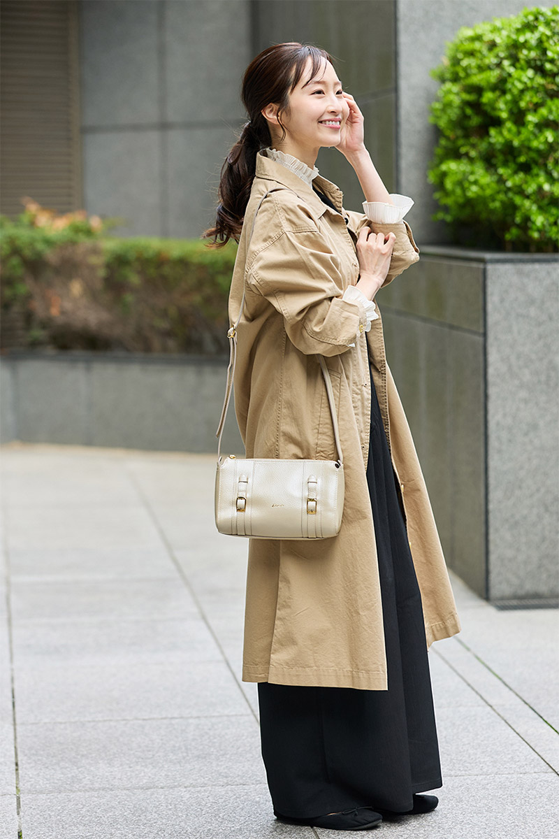 Dakota ダコタ キューブ Limited Edition ショルダーバッグ 1034900