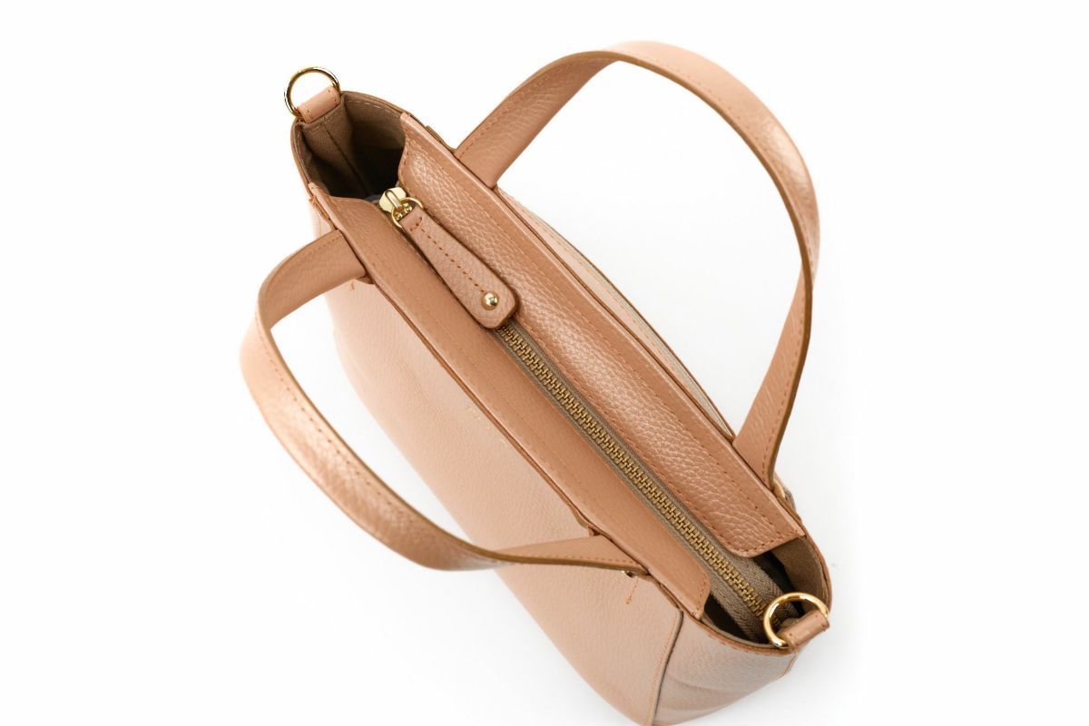 Dakota ダコタ キューブ Limited Edition 2WAYショルダーバッグ 1034907