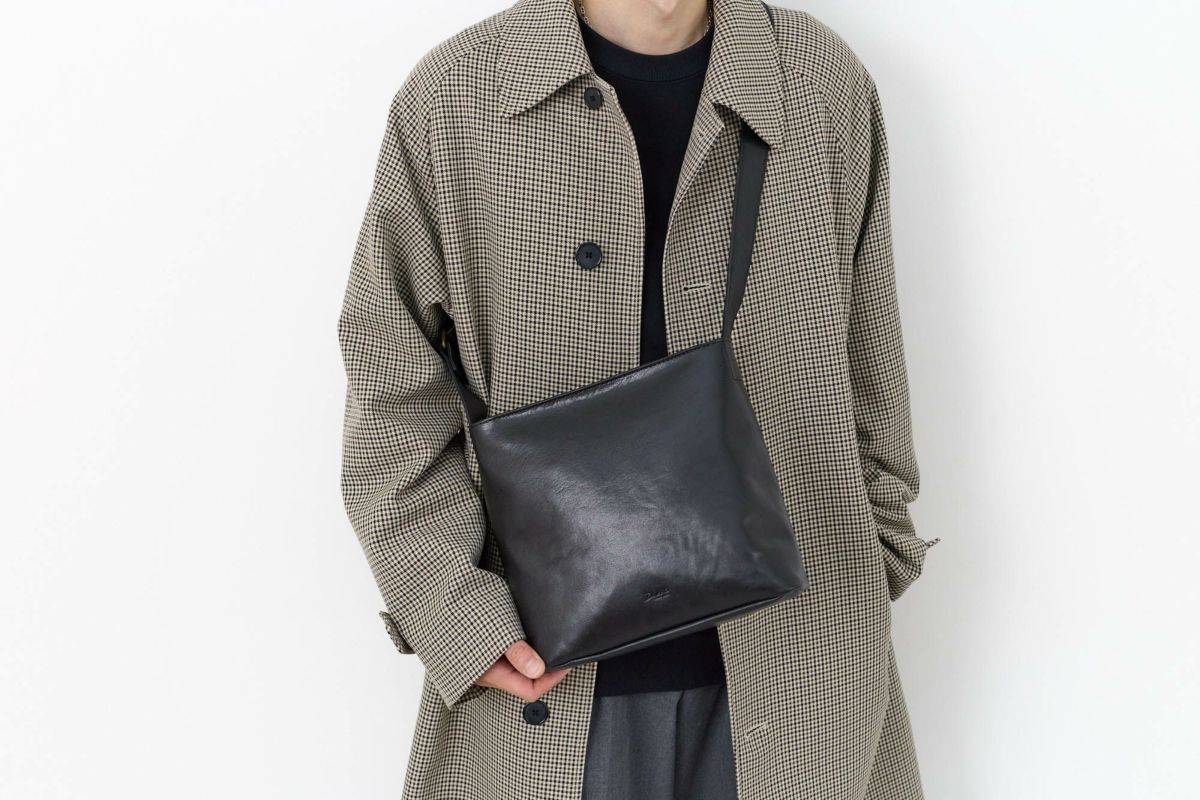 Dakota BLACK LABEL ダコタ ブラックレーベル インセンス スクエアショルダーバッグ 1624204