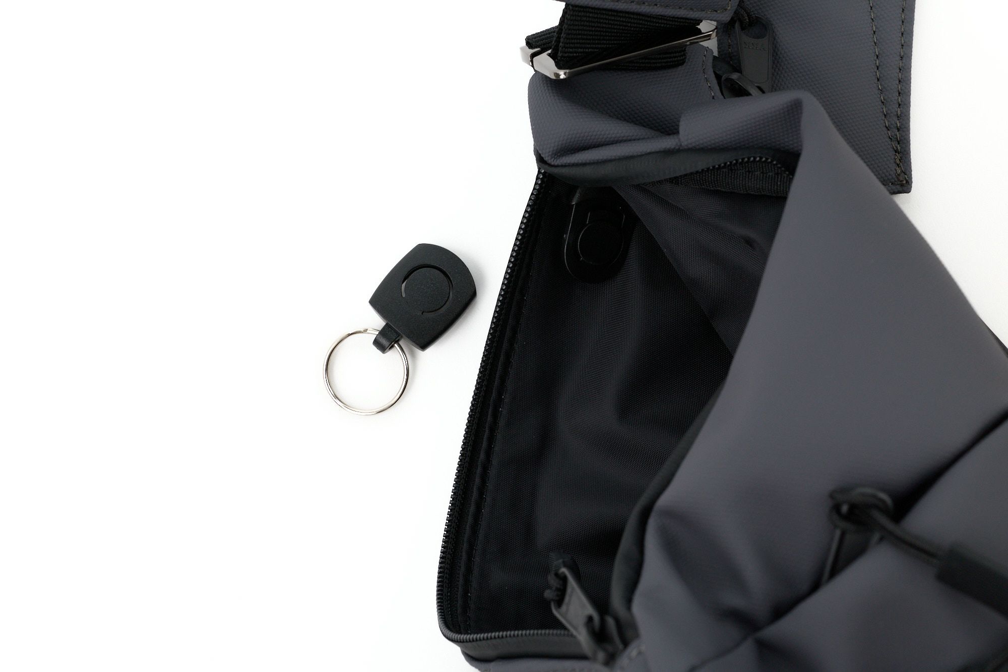 SML エスエムエル THIERRY HUNTING BAG K902143W