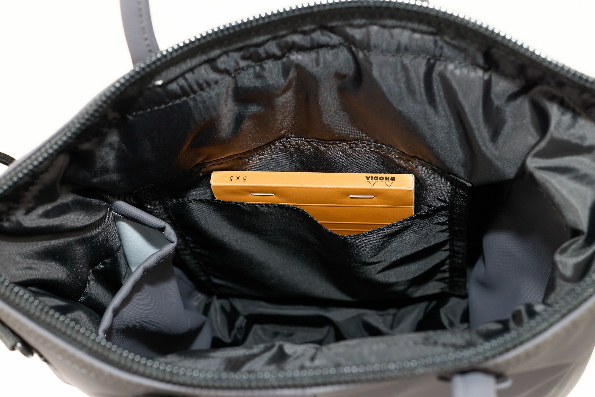 SML エスエムエル THIERRY HELMET BAG S K902144