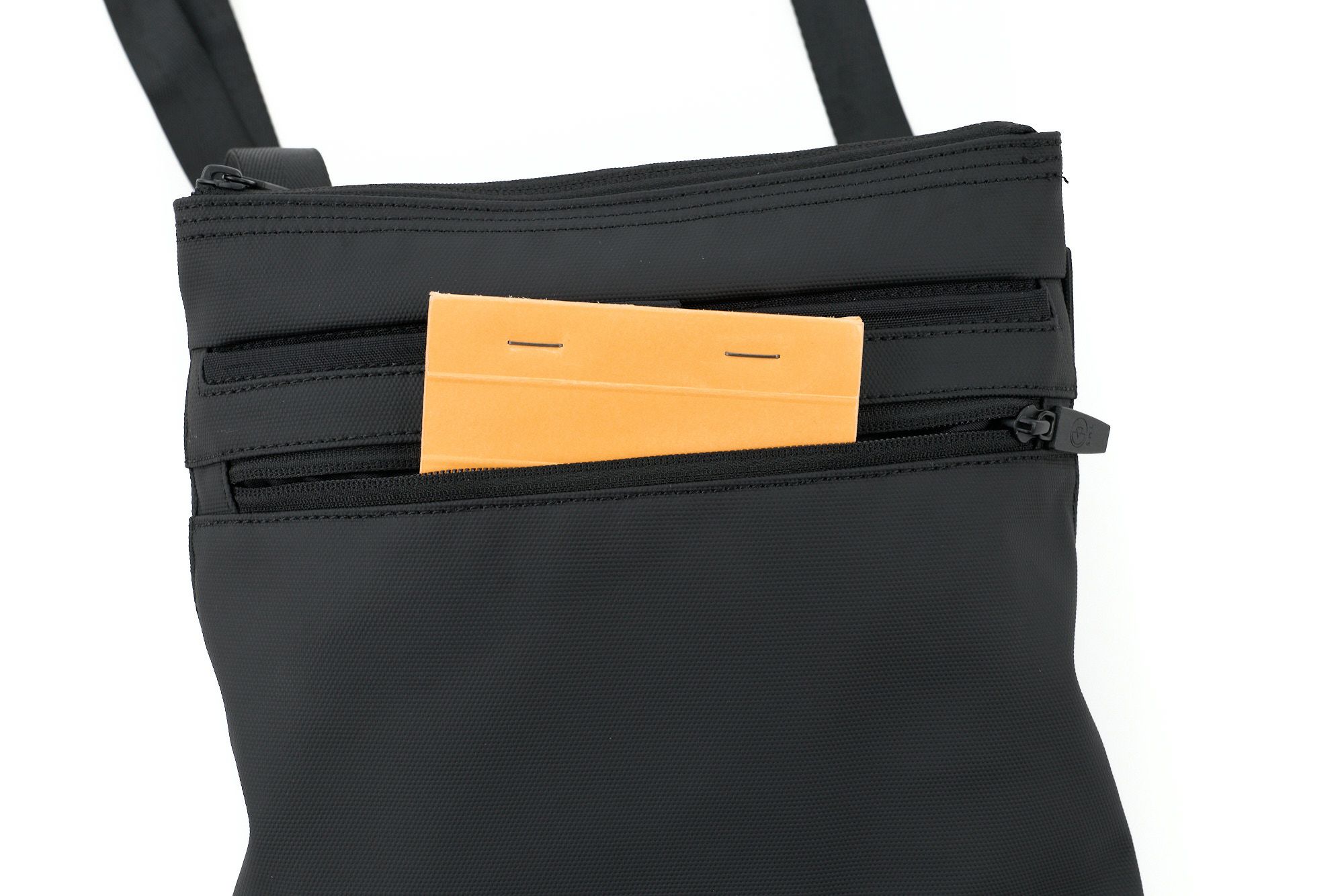 SML エスエムエル THIERRY UTILITY SHOULDER BAG K904115