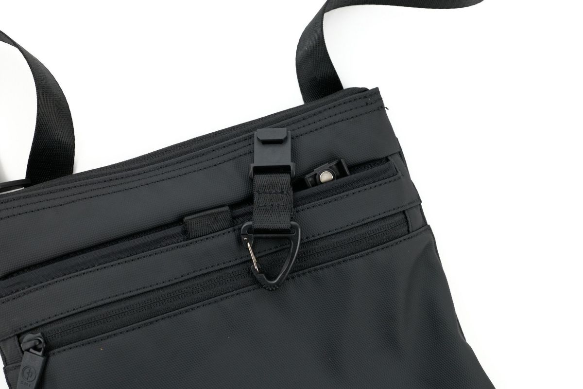 SML エスエムエル THIERRY UTILITY SHOULDER BAG K904115