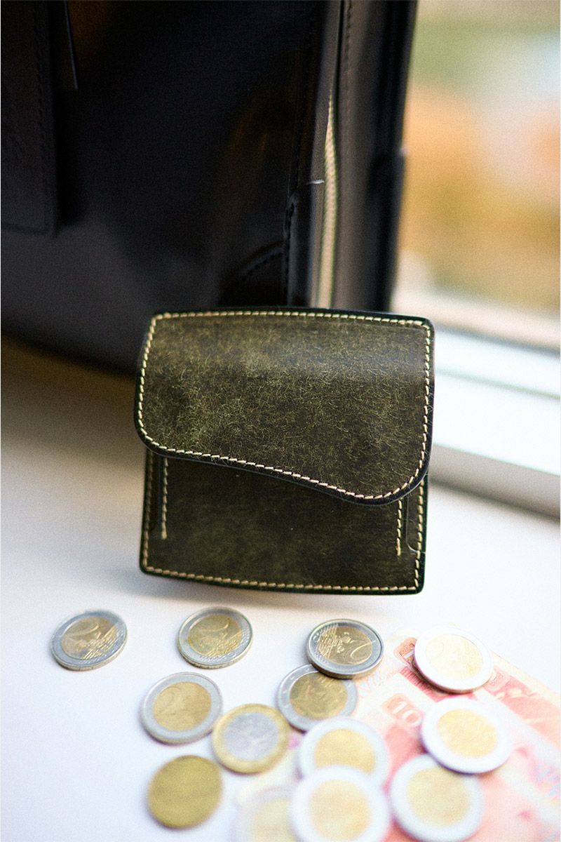 CORBO. コルボ SLATE PUEBLO スレート プエブロ マネークリップ式 コンパクト財布 1LN-1715
