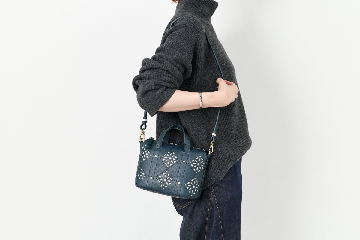 genten ゲンテン Argyle Cutwork アーガイルカットワーク 2WAYショルダーバッグ 44850