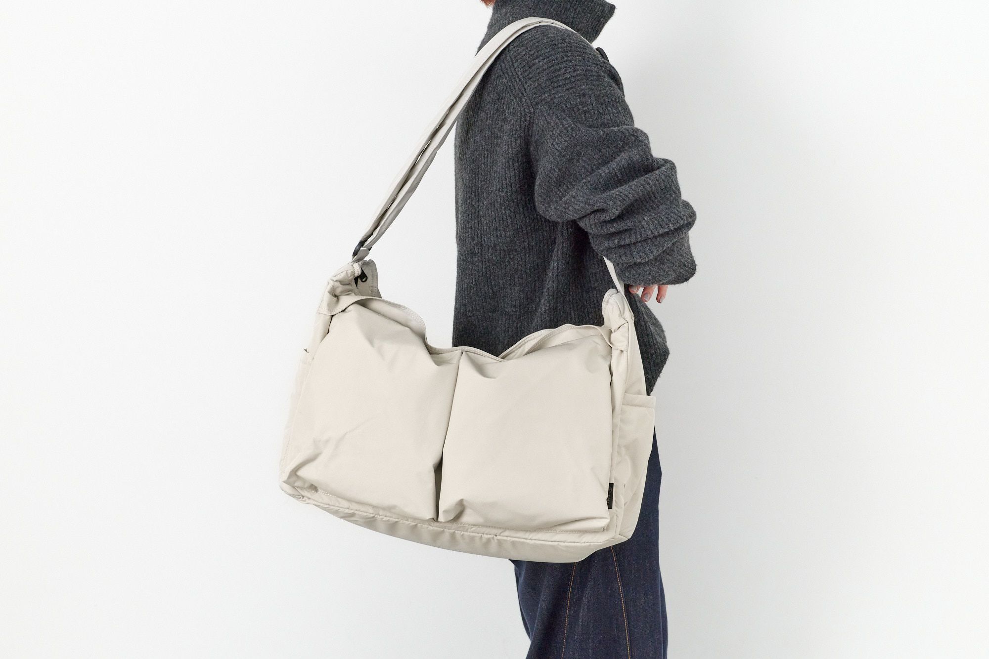 SML エスエムエル JUDE HELMET SHOULDER BAG M K904095