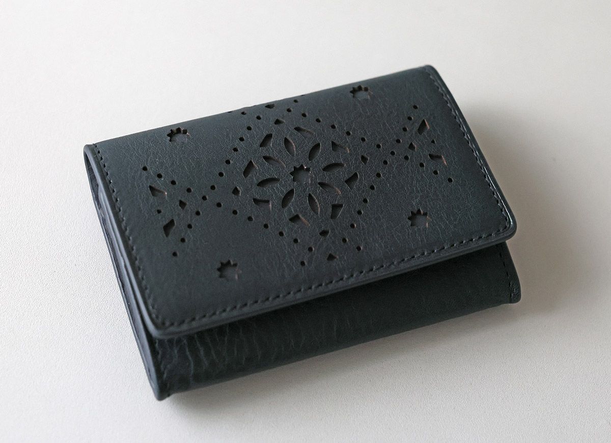 genten ゲンテン Argyle Cutwork アーガイルカットワーク 小銭・カード入れ 44817