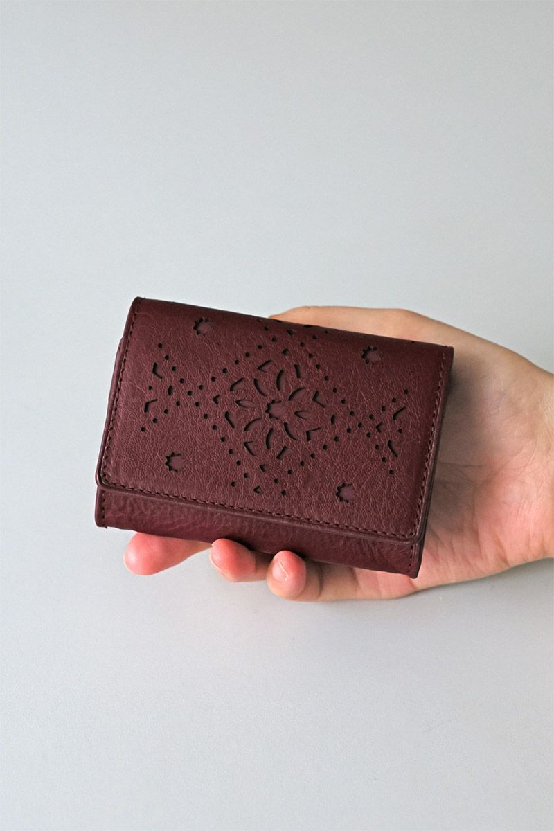 genten ゲンテン Argyle Cutwork アーガイルカットワーク 小銭・カード入れ 44817
