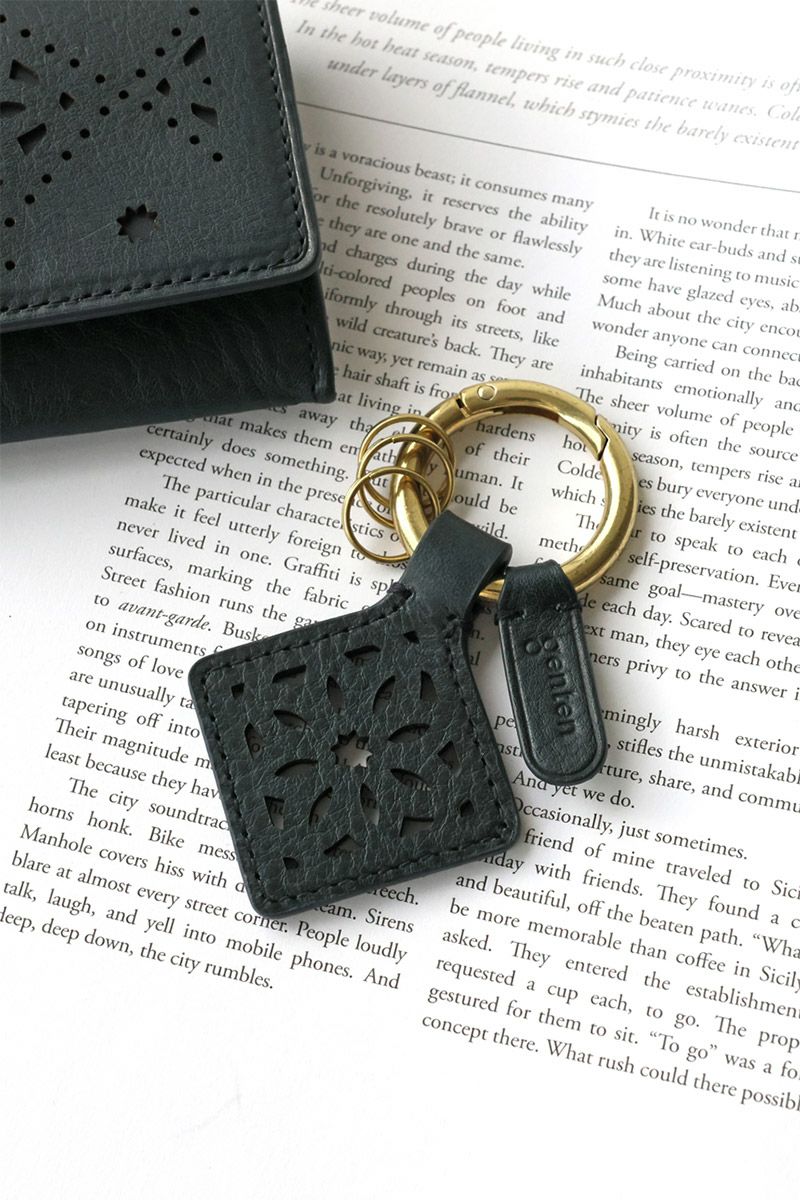 genten ゲンテン Argyle Cutwork アーガイルカットワーク キーリング 44818