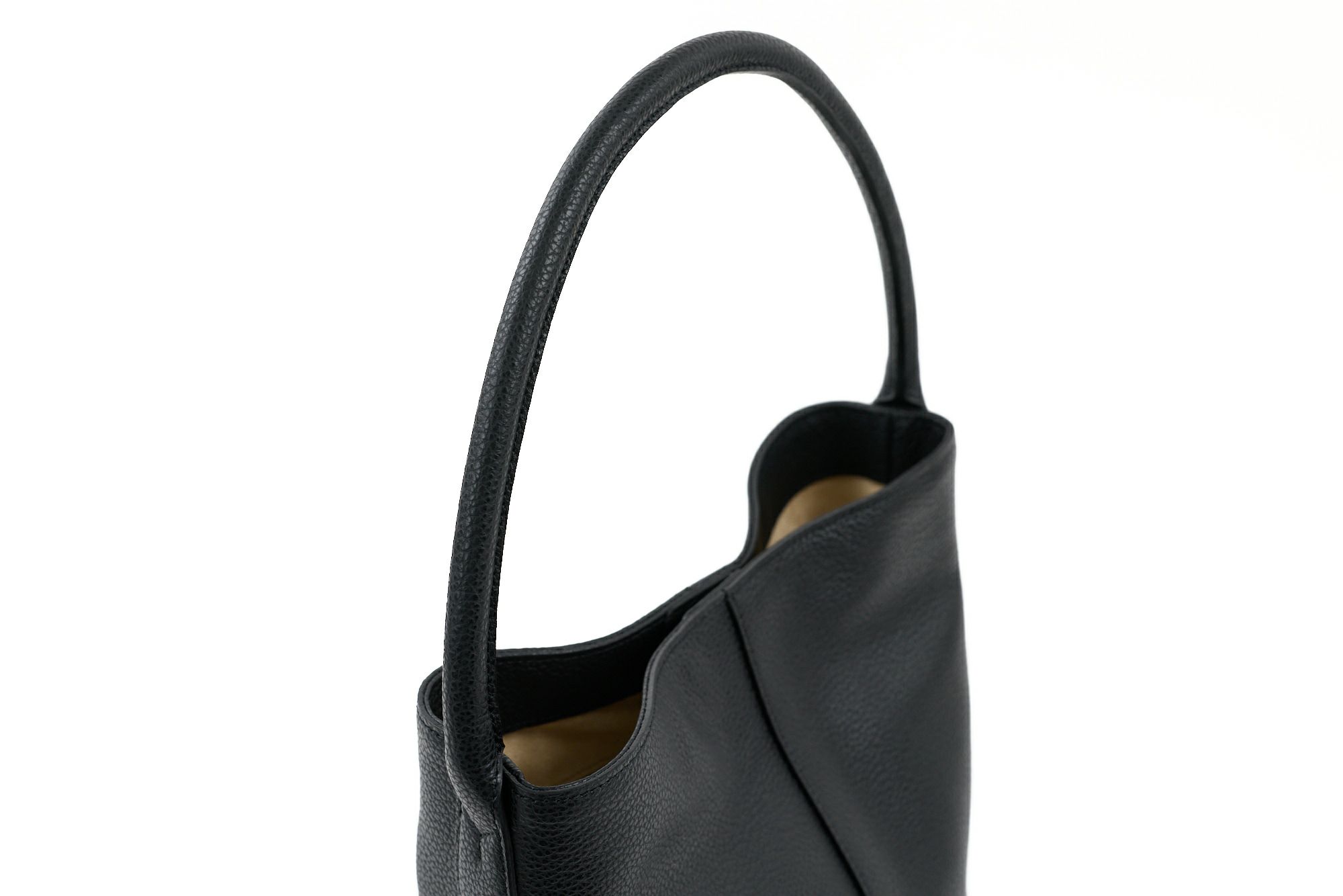 PELLE MORBIDA ペッレモルビダ MAKI KANEKO×PELLE MORBIDA ラゲッジバッグ PMO-K002