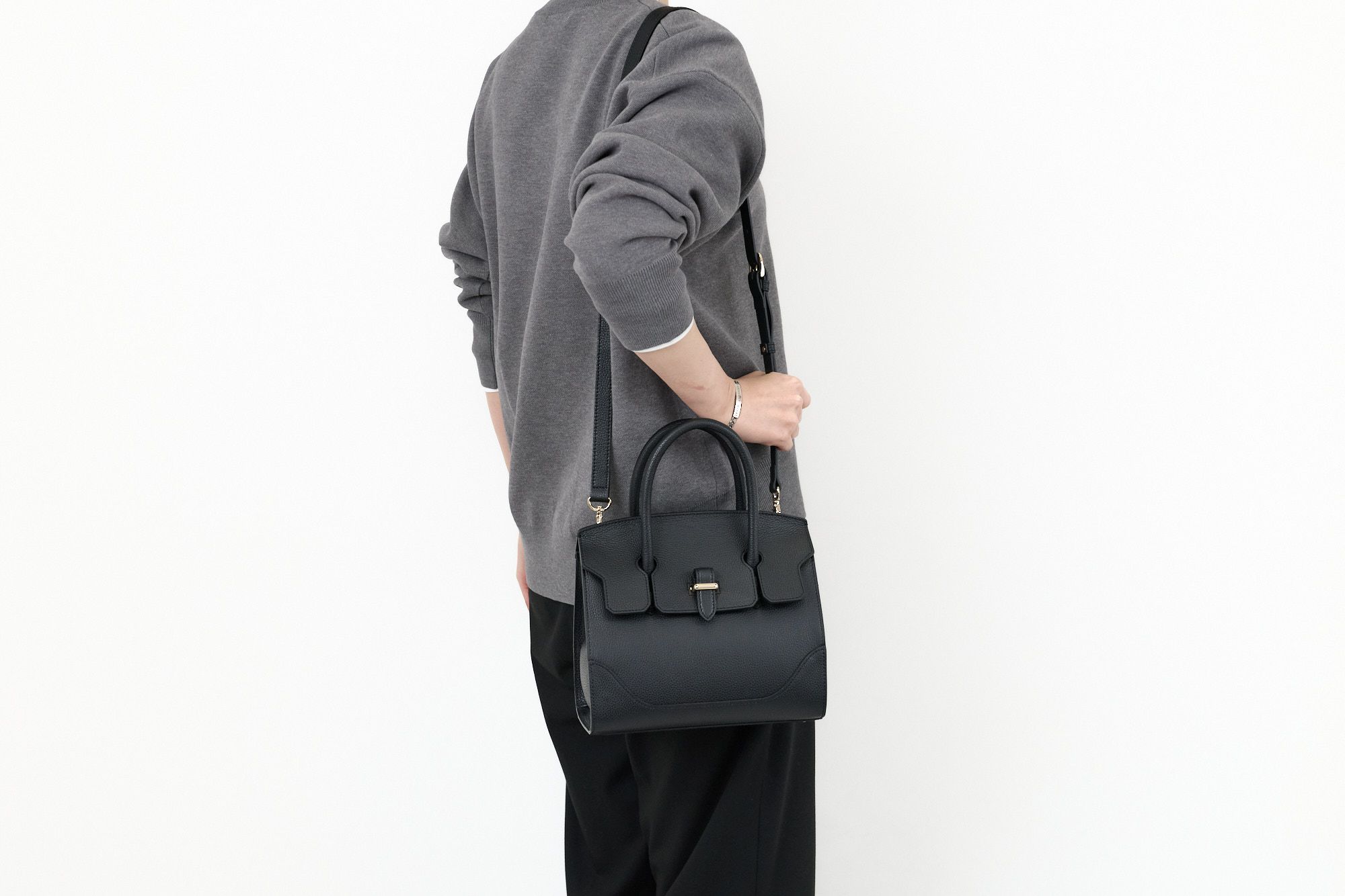 PELLE MORBIDA ペッレモルビダ Vela ヴェ－ラ ミニボストンバッグ (Mサイズ)  ショルダーベルト付属 PMO-VE103
