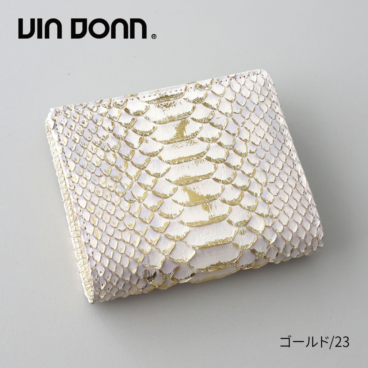 VIA DOAN ヴィア ドアン Doree ドーレ 小銭入れ付き二つ折り財布 680