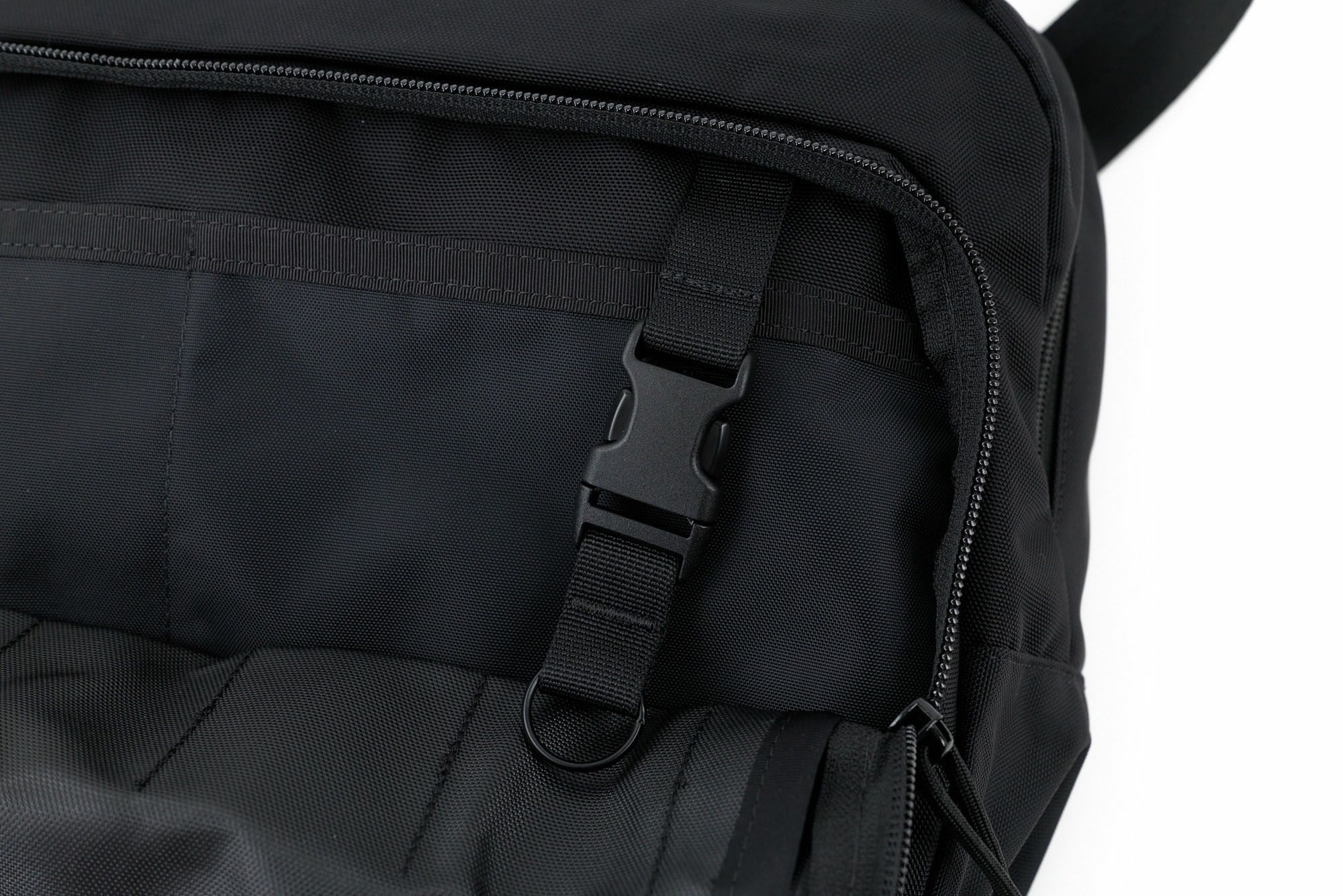 BRIEFING ブリーフィング AG BS BOX SHOULDER M BRA241L41